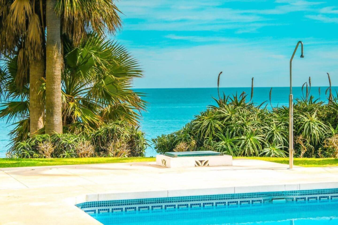 Stunning Apartment 50 Meters From The Sea 贝纳尔马德纳 外观 照片